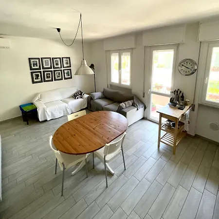 Apartment Moderno Sul Mare *